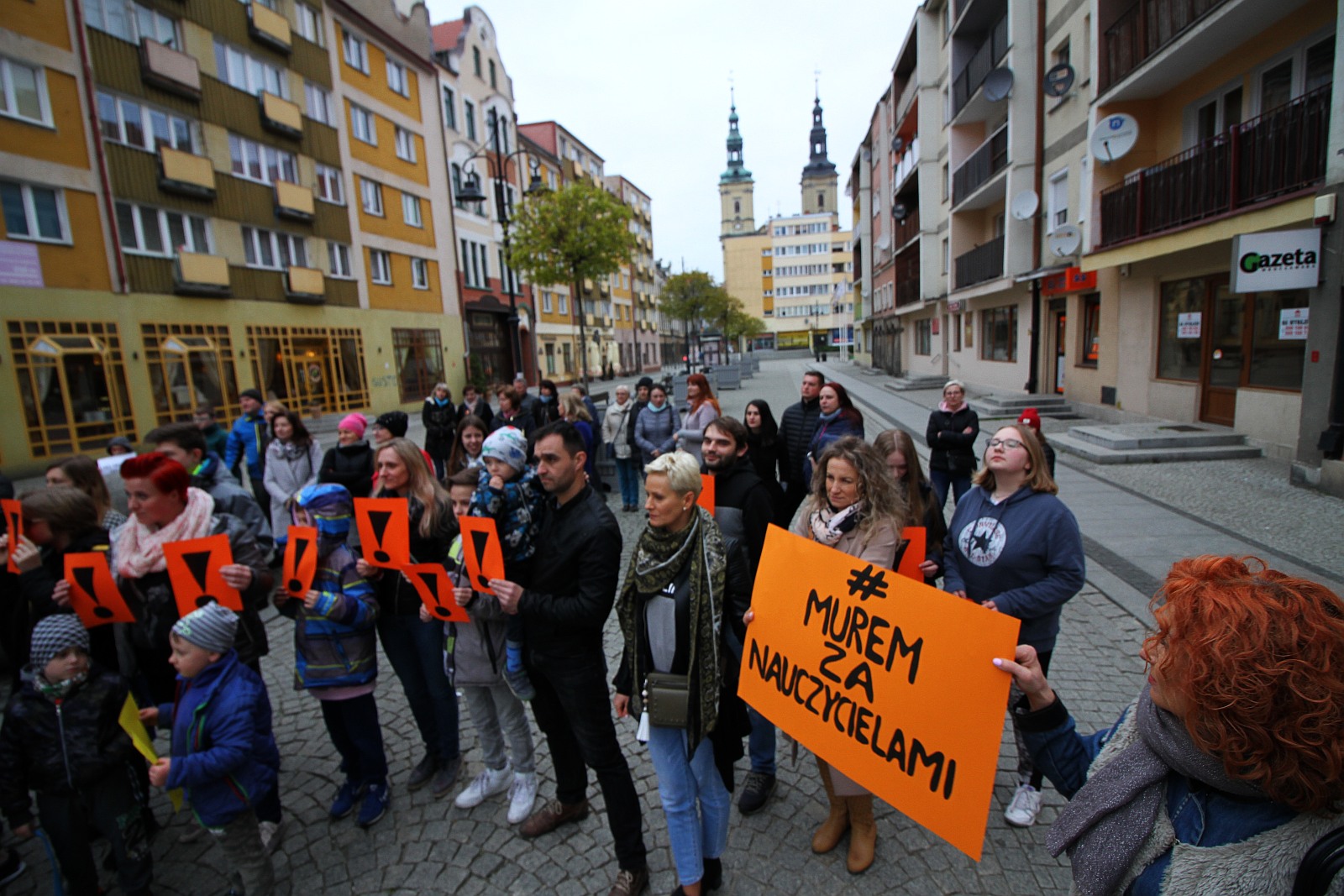 Nauczyciel jest fajny - uczniowie wspierają swoich nauczycieli