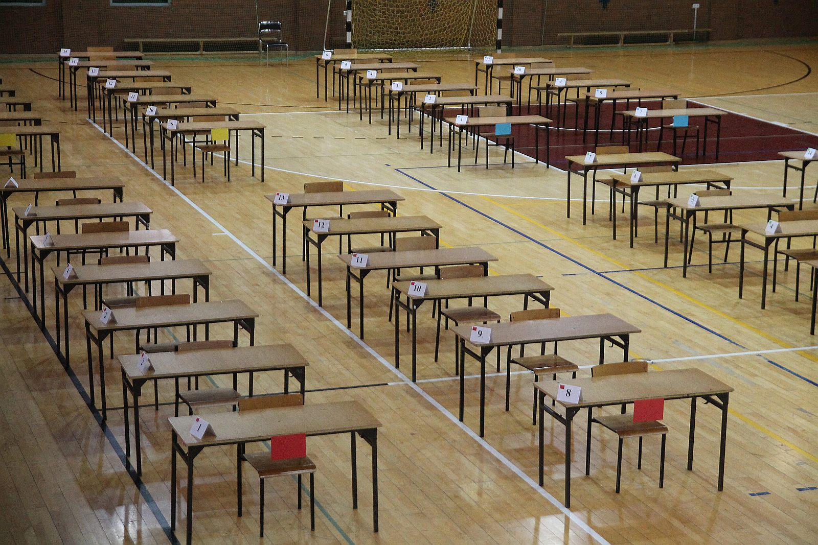 Egzamin gimnazjalny w cieniu strajku pracowników oświaty
