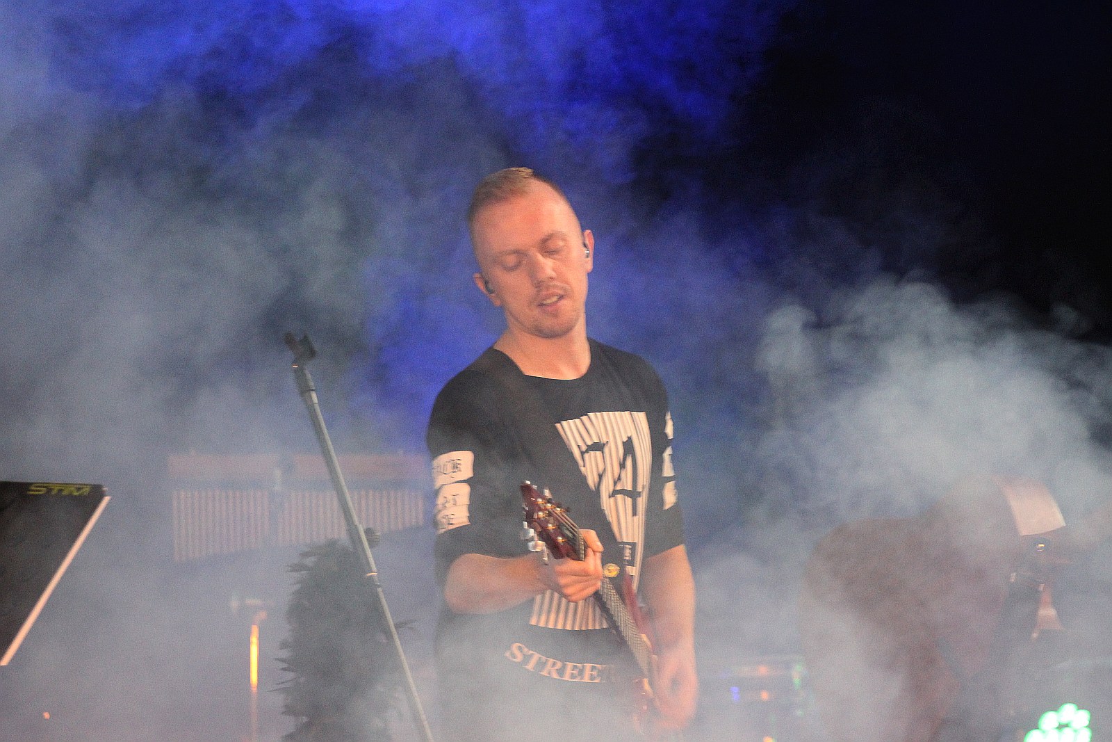 Nikola Warda z zespołem w hołdzie „Damom Rocka”