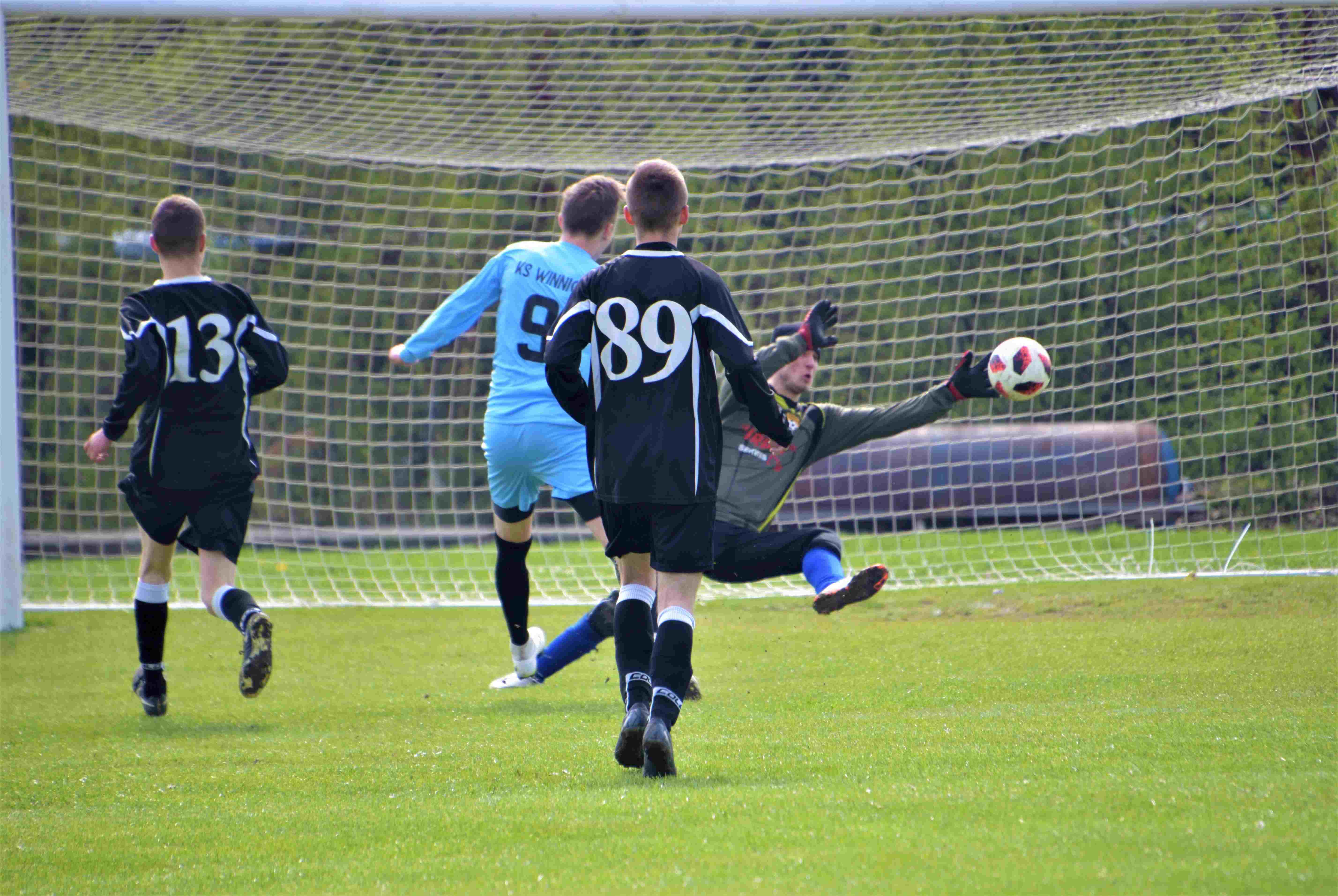 Klasa A: Kolejarz Miłkowice - KS Winnica 0:1