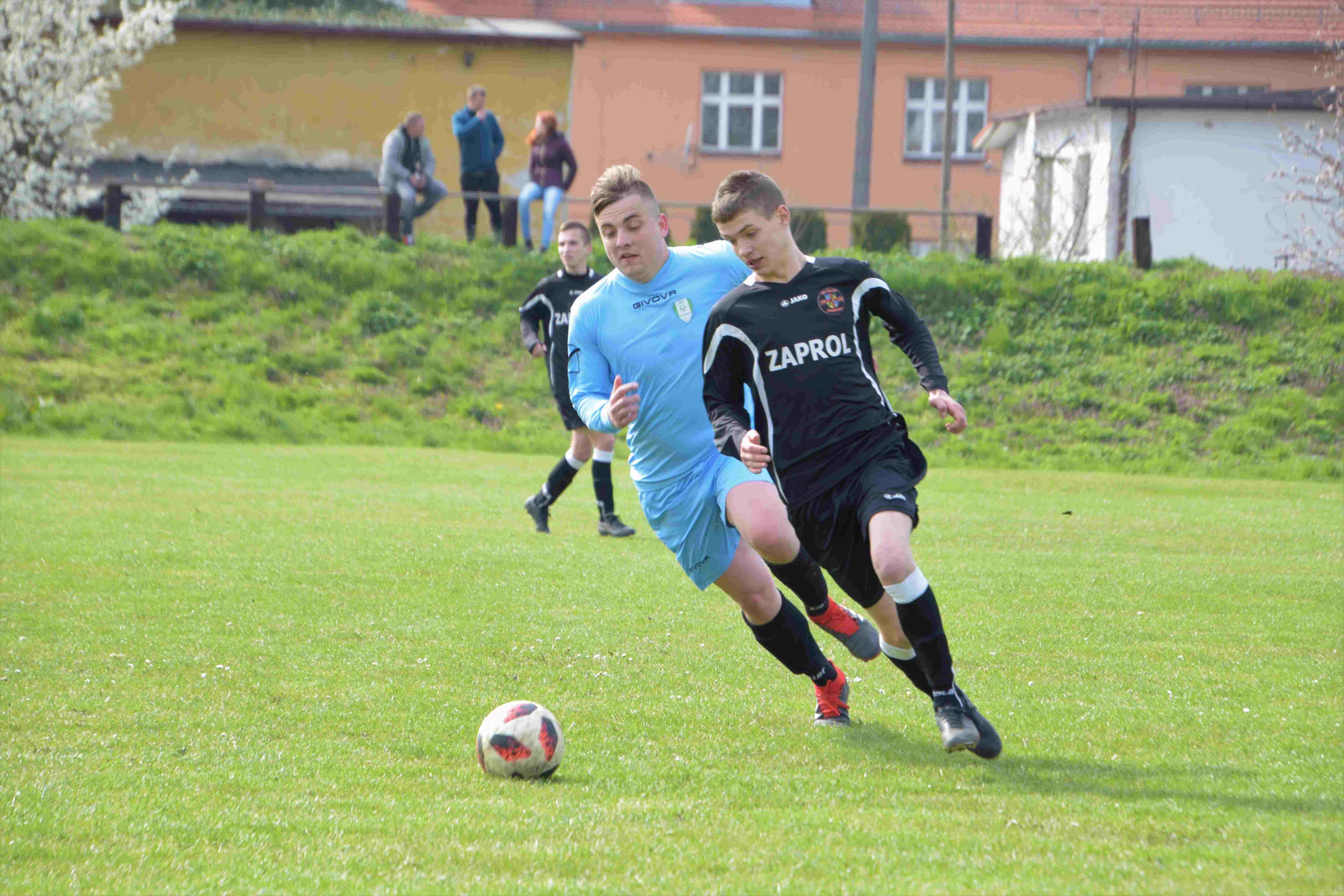 Klasa A: Kolejarz Miłkowice - KS Winnica 0:1