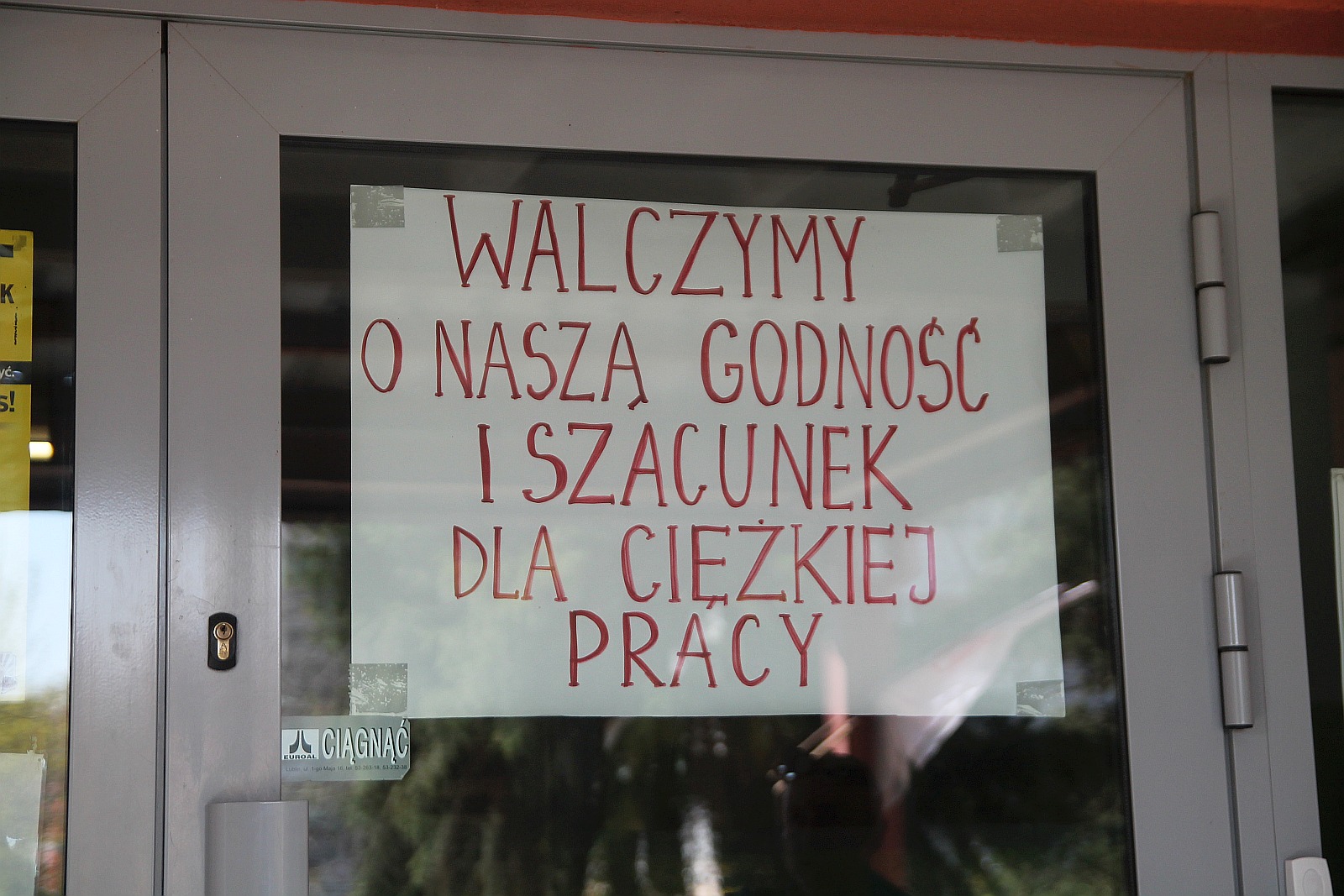 Ósmy dzień strajku w szkołach w Legnicy