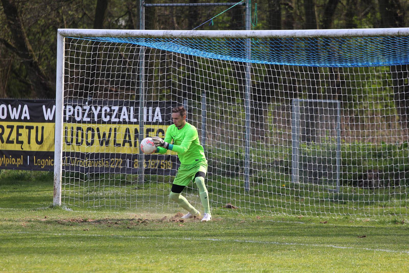 Klasa A: Mewa Kunice - Czarni Dziewień 1:0 (1:0).