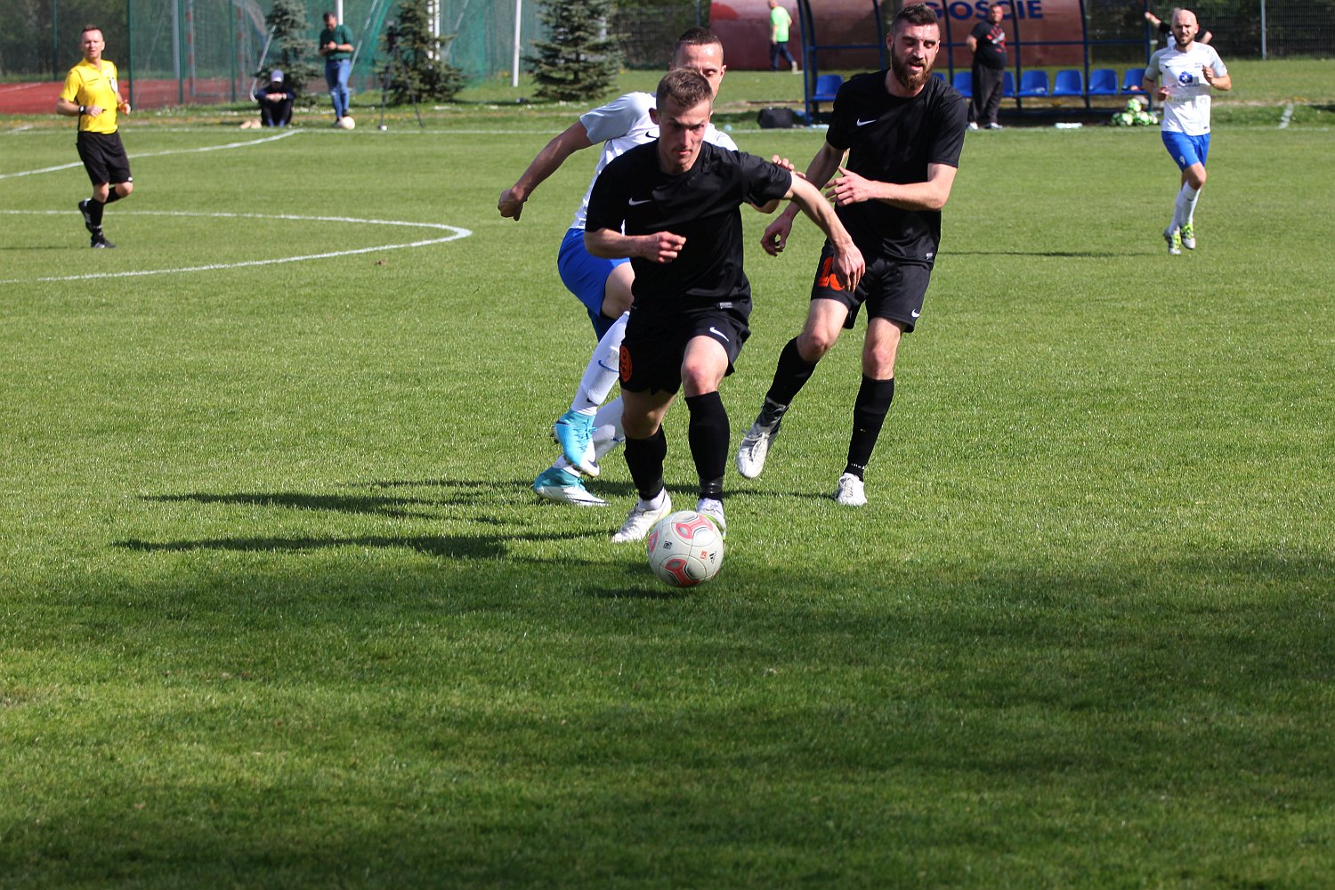 Klasa A: Mewa Kunice - Czarni Dziewień 1:0 (1:0).