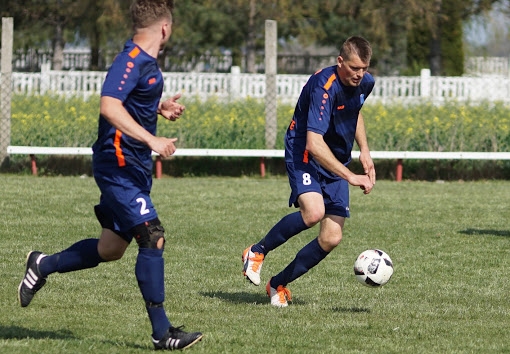 Klasa A: Rodło Granowice - Transportowiec Kłopotów-Osiek 5-2
