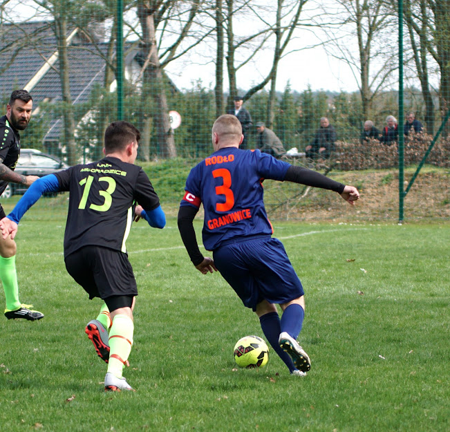 Klasa A: Rodło Granowice - Transportowiec Kłopotów-Osiek 5-2
