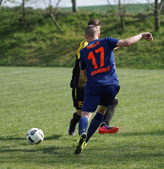 Klasa A: Rodło Granowice - Transportowiec Kłopotów-Osiek 5-2
