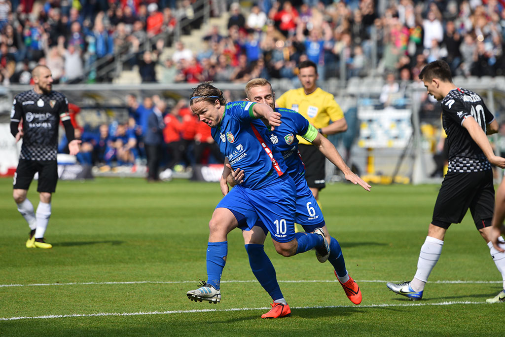 Ekstraklasa: Miedź Legnica - Zagłębie Sosnowiec 2:2 (2:1)