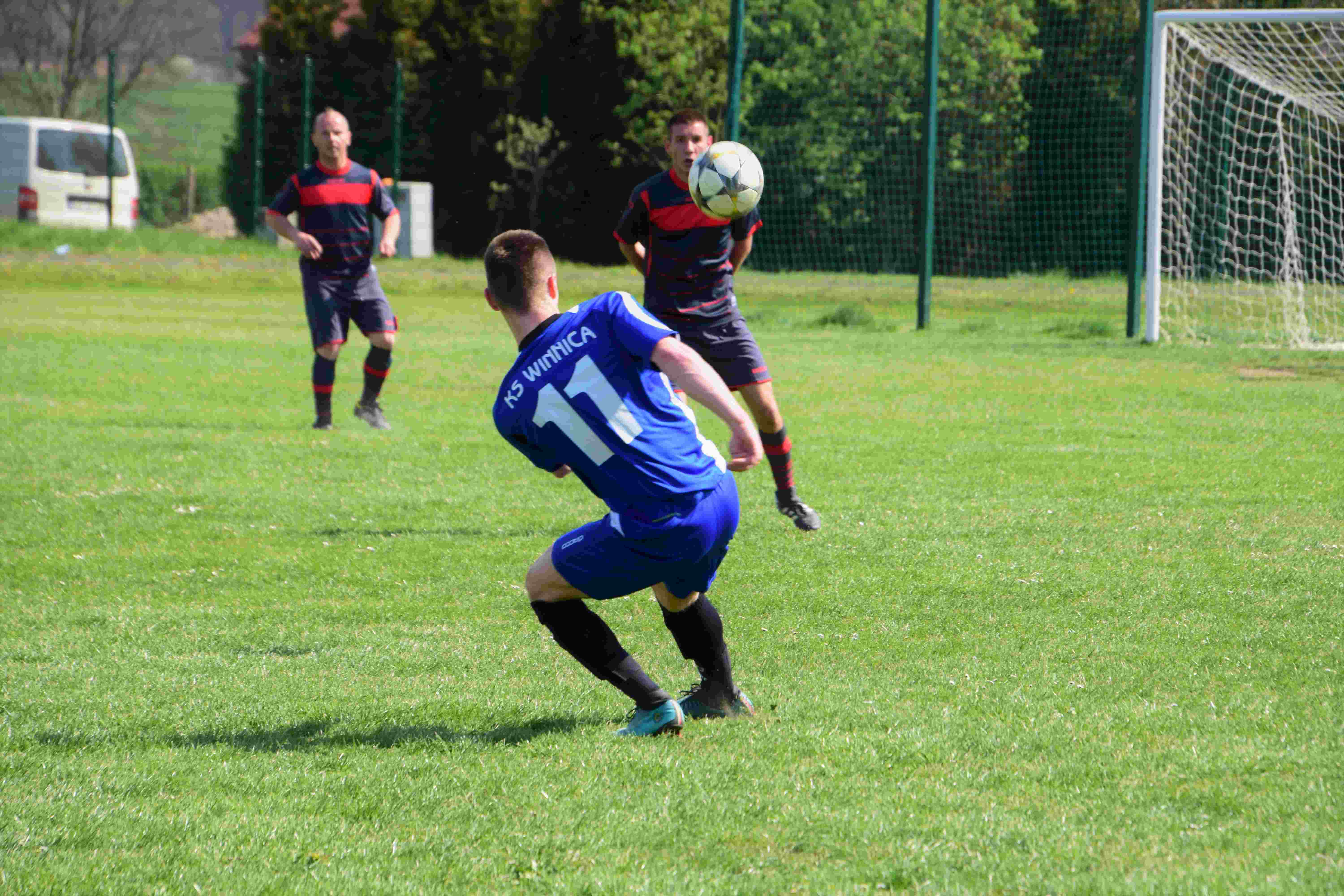 Klasa A: KS Winnica - Park Targoszyn 2:2