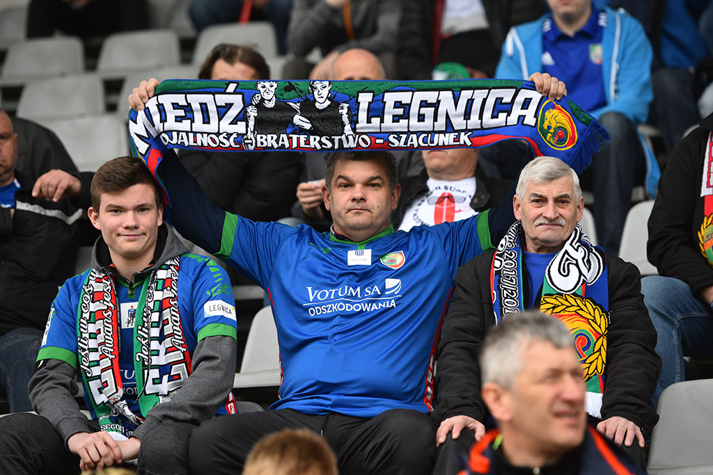 Kibice na meczu Miedzi z Wisłą Płock. Znajdź się na zdjęciach