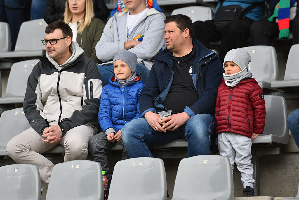 Kibice na meczu Miedzi z Wisłą Płock. Znajdź się na zdjęciach