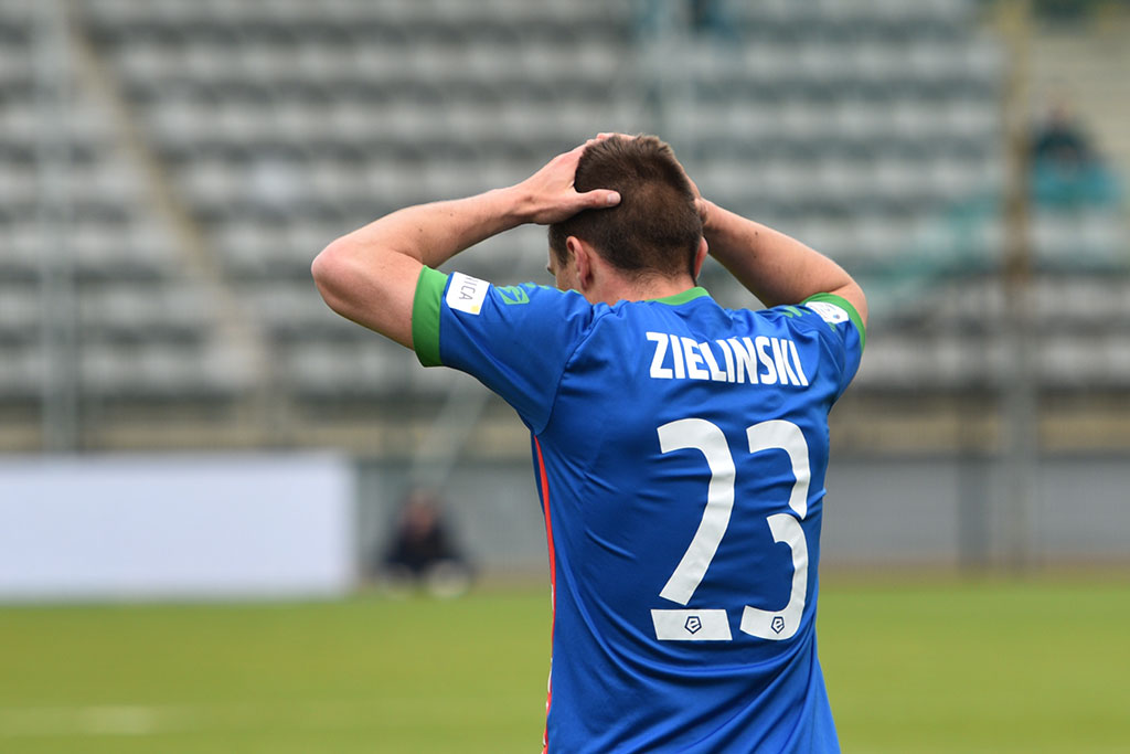 Cenne trzy punkty Miedzi Legnica, która pokonała Wisłę Płock