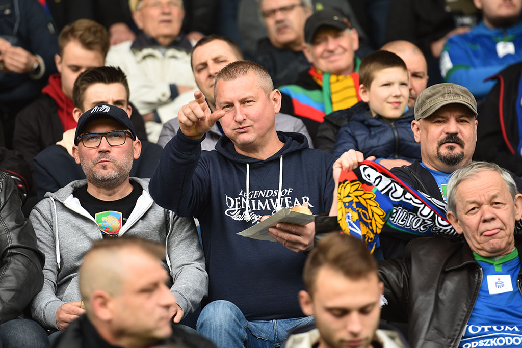Kibice na meczu Miedzi z Wisłą Płock. Znajdź się na zdjęciach