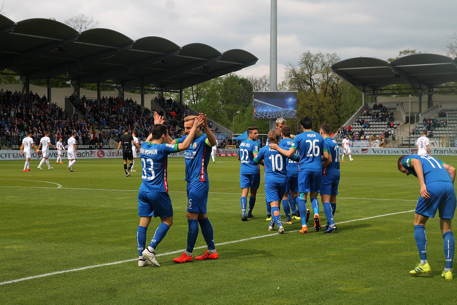 Cenne trzy punkty Miedzi Legnica, która pokonała Wisłę Płock