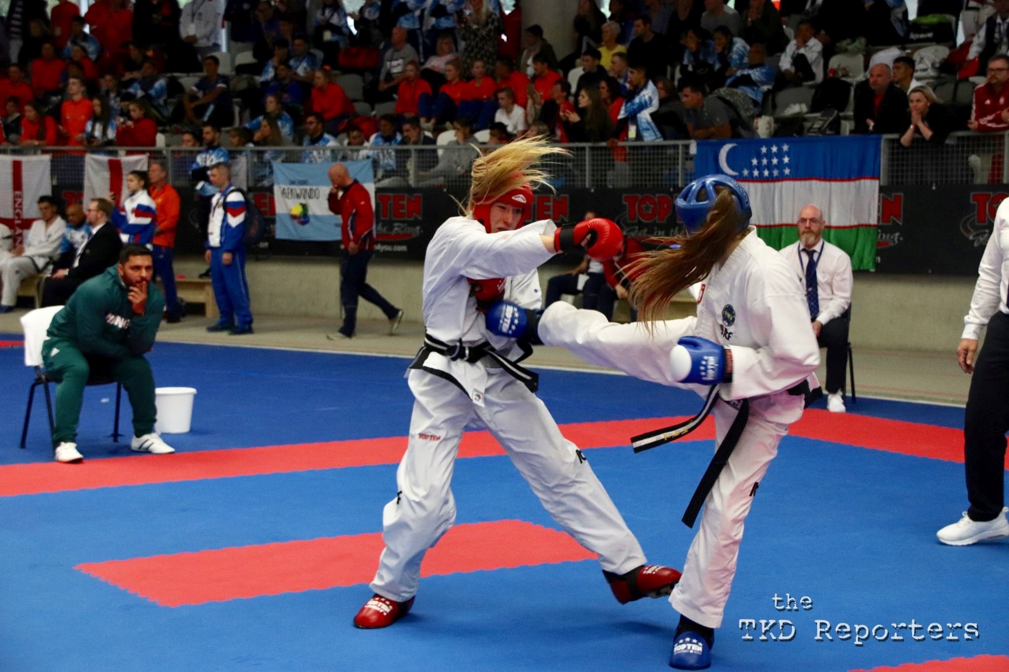 Legniczanie z medalami Mistrzostw Świata w Taekwon-do