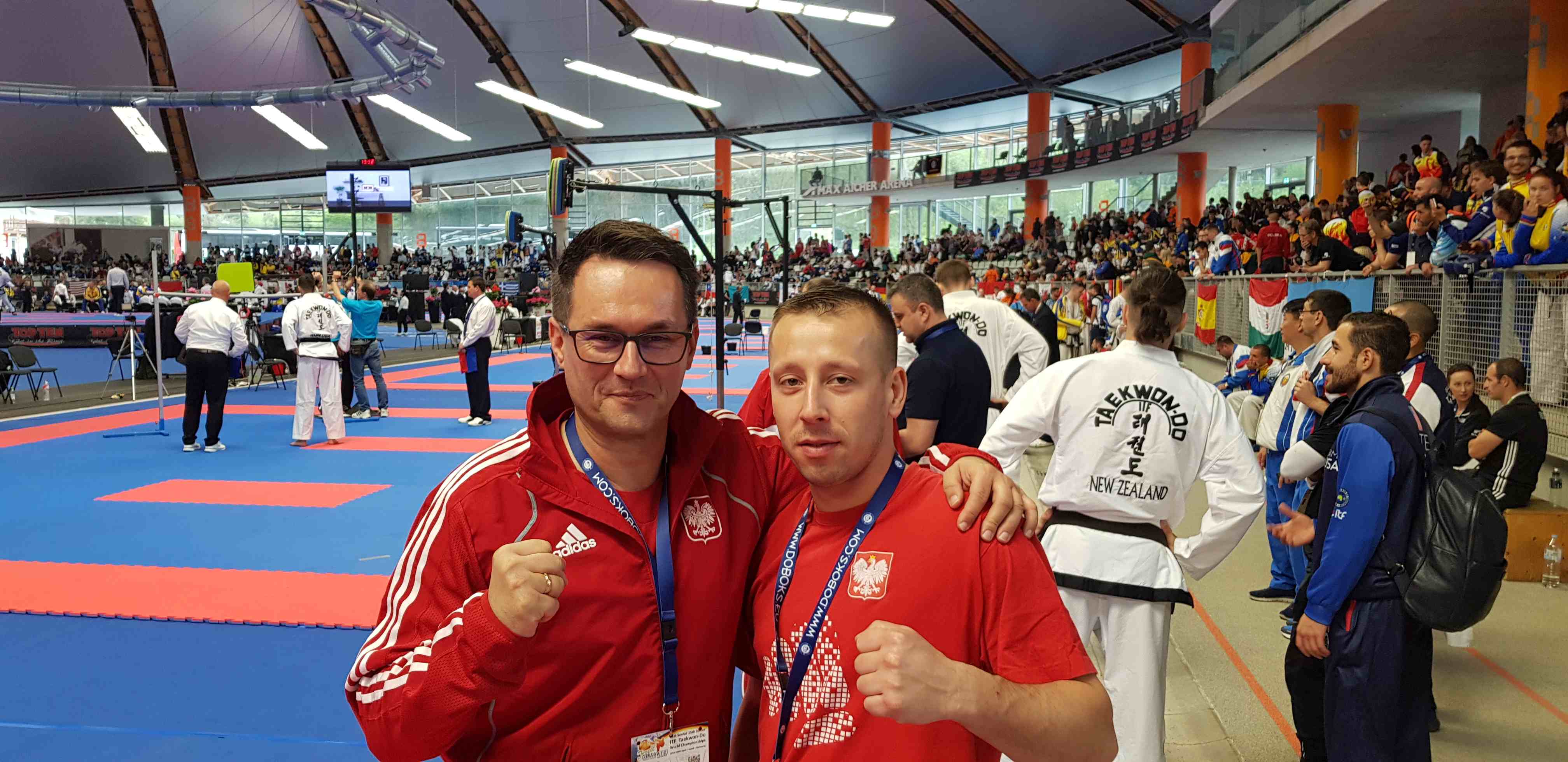 Legniczanie z medalami Mistrzostw Świata w Taekwon-do