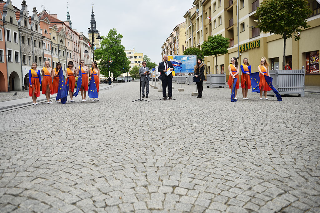 Legniczanie w Rynku odśpiewali 