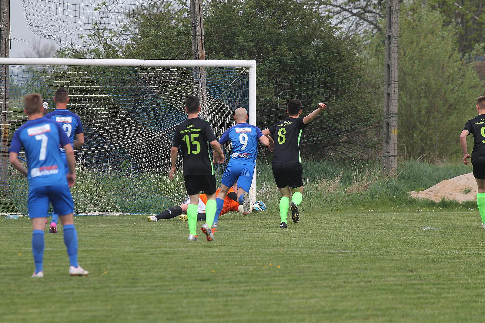 Klasa A: Mewa Kunice – Unia Miłoradzice 4:0
