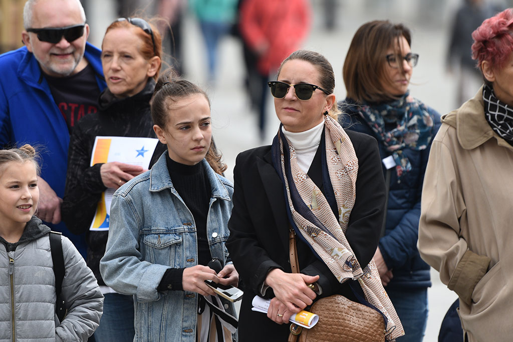 Legniczanie w Rynku odśpiewali 