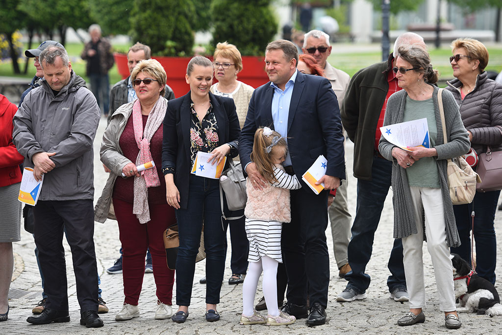 Legniczanie w Rynku odśpiewali 