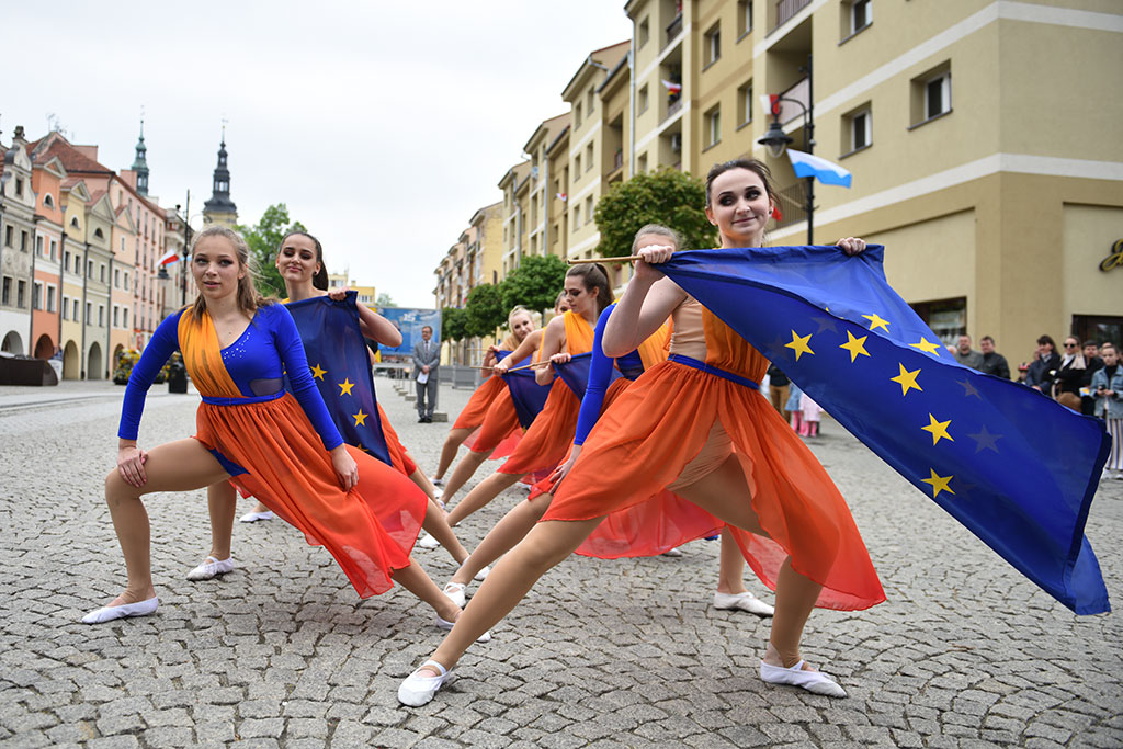 Legniczanie w Rynku odśpiewali 