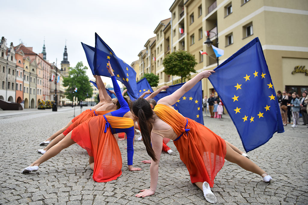 Legniczanie w Rynku odśpiewali 