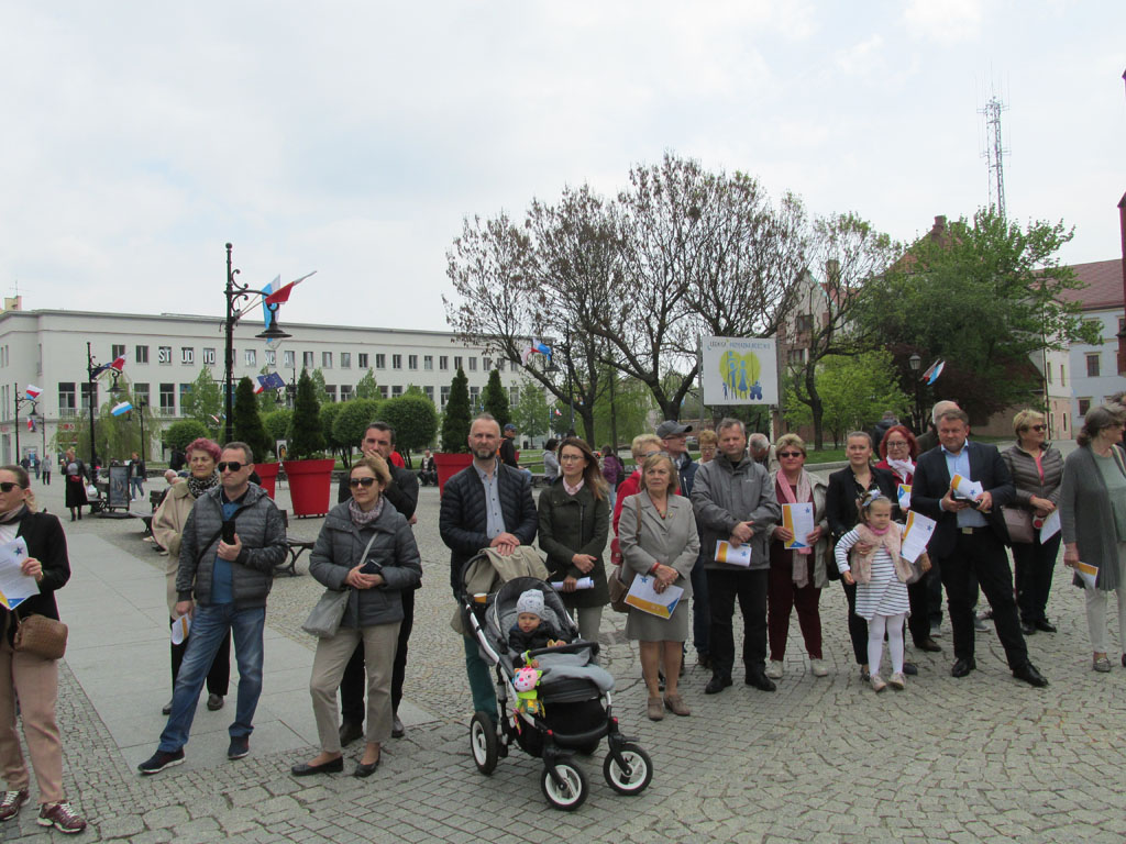 Legniczanie w Rynku odśpiewali 