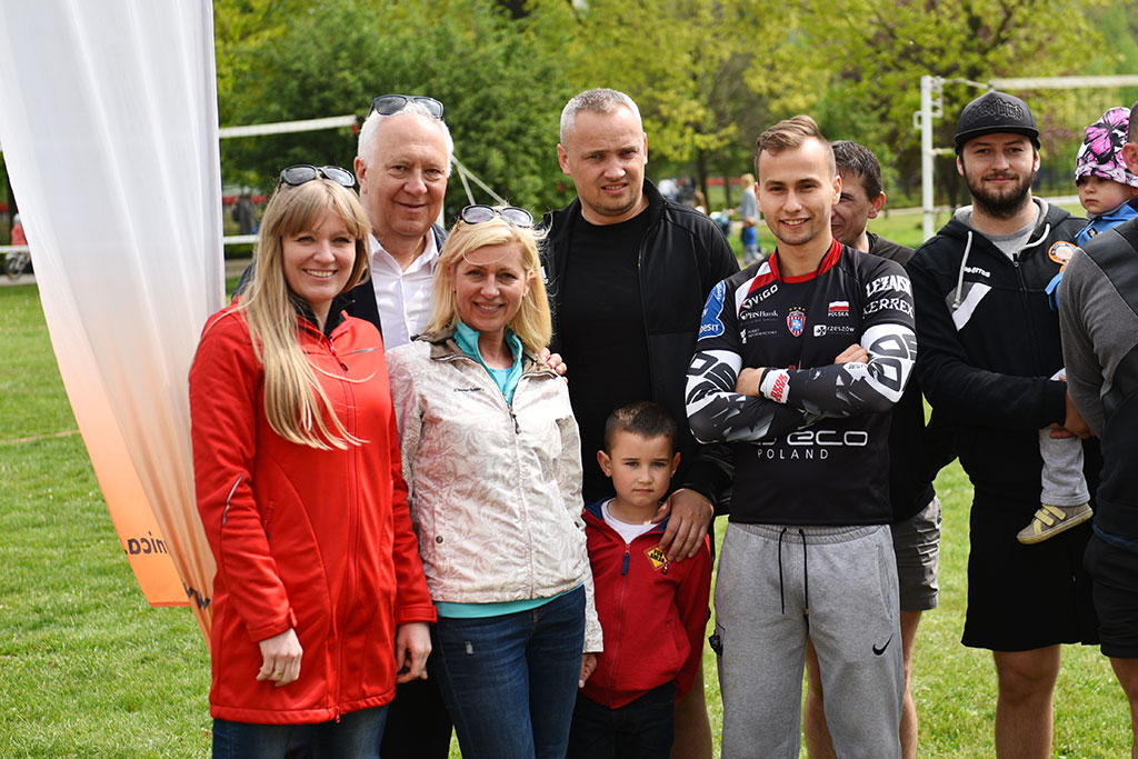 Sportowa rywalizacja i miła zabawa podczas Pikniku Siatkarskiego