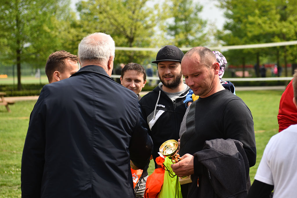 Sportowa rywalizacja i miła zabawa podczas Pikniku Siatkarskiego