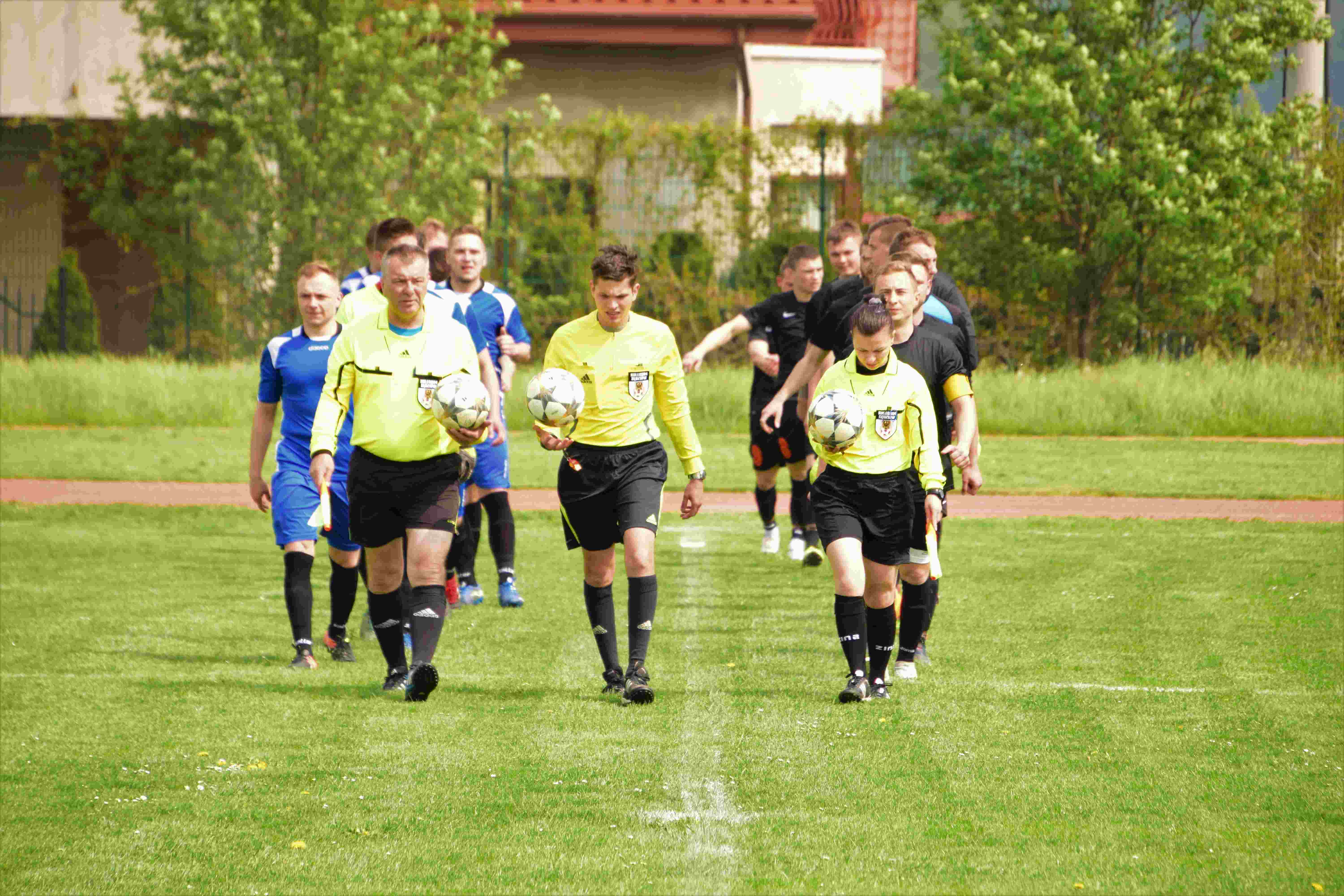 Klasa A: KS Winica - Czarni Dziewień 1:1