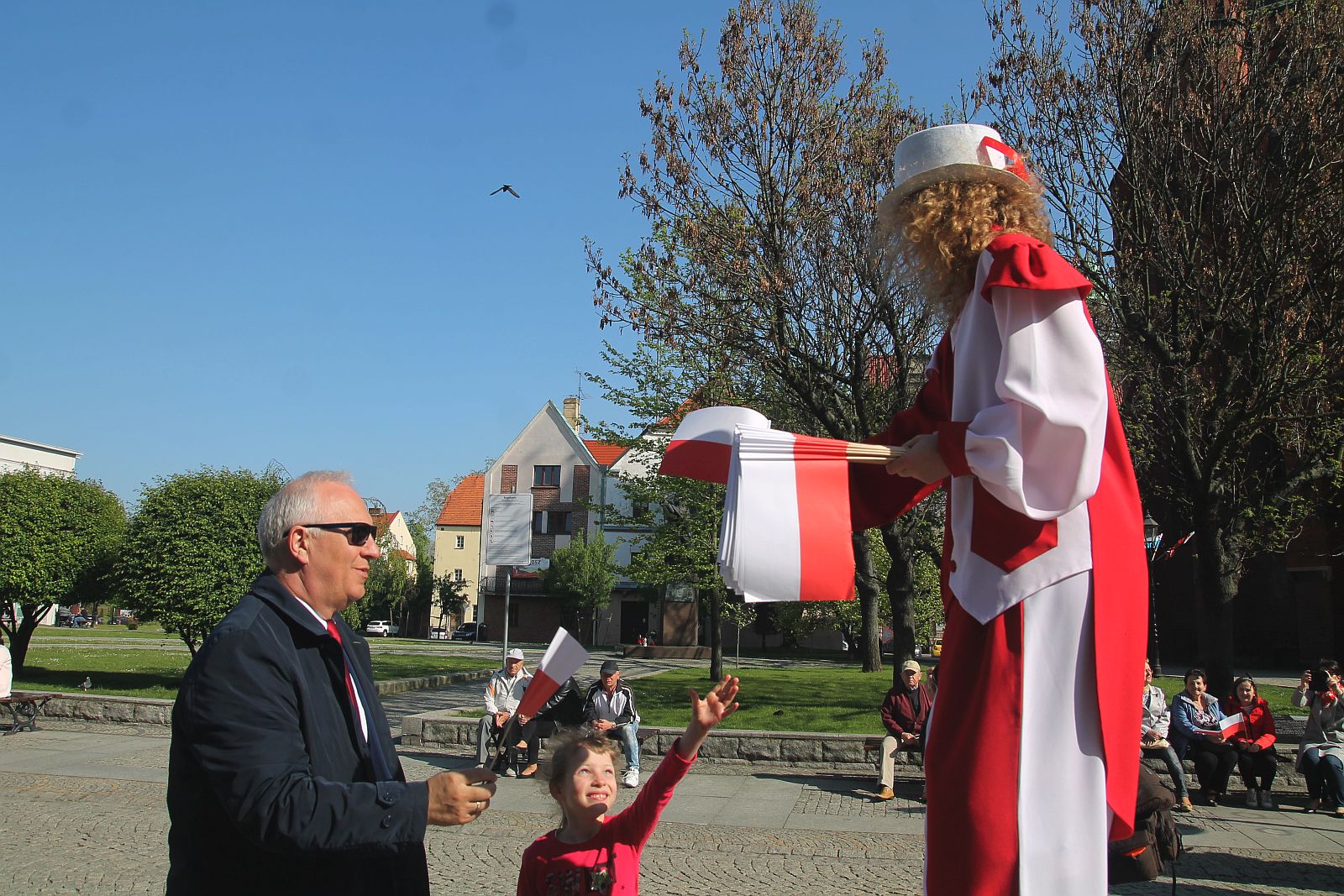 2 maja. Świętujemy dzień flagi narodowej            
