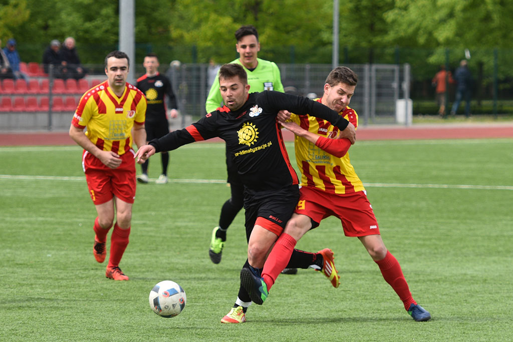 Okręgówka: KS Legnickie Pole - Iskra Kochlice 5:2 (4:0)
