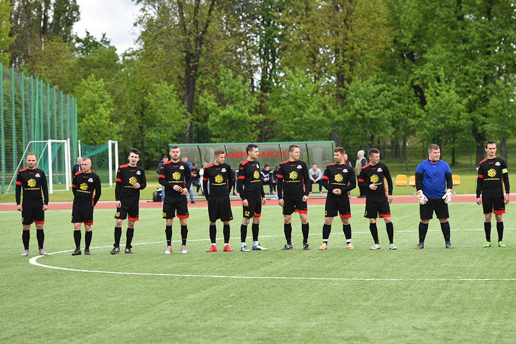 Okręgówka: KS Legnickie Pole - Iskra Kochlice 5:2 (4:0)