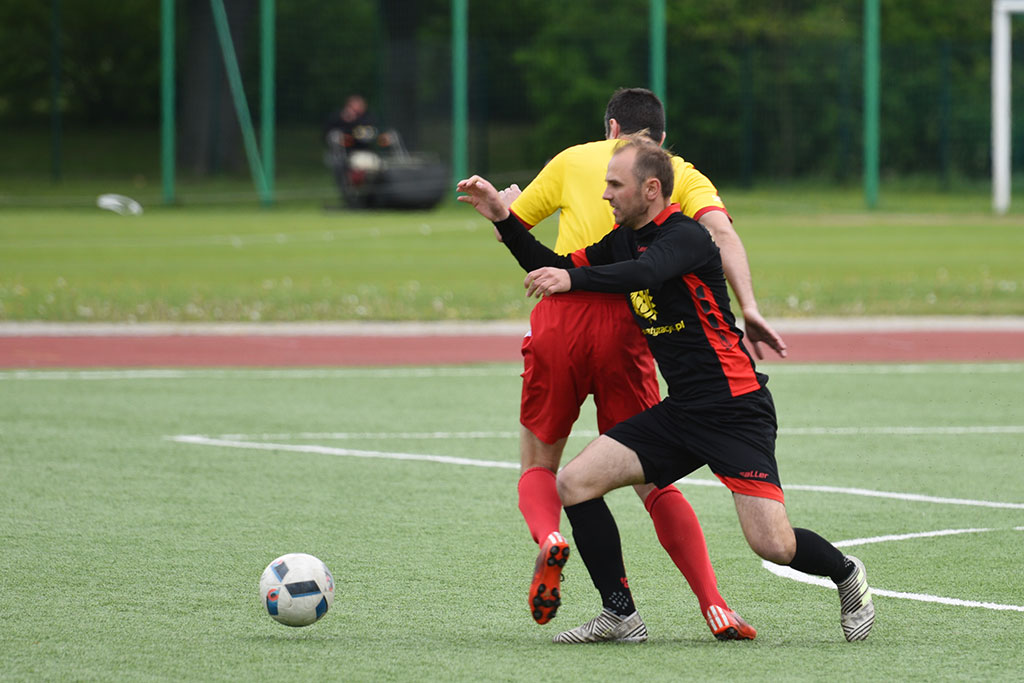 Okręgówka: KS Legnickie Pole - Iskra Kochlice 5:2 (4:0)