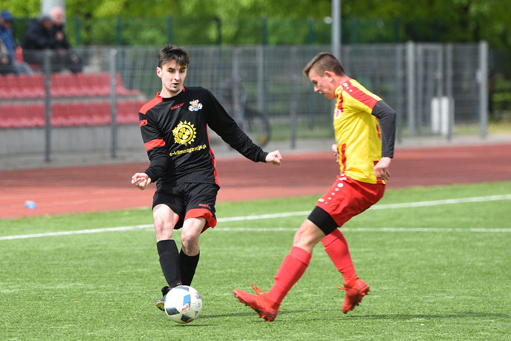 Okręgówka: KS Legnickie Pole - Iskra Kochlice 5:2 (4:0)