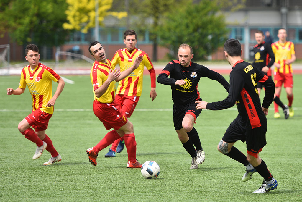 Okręgówka: KS Legnickie Pole - Iskra Kochlice 5:2 (4:0)
