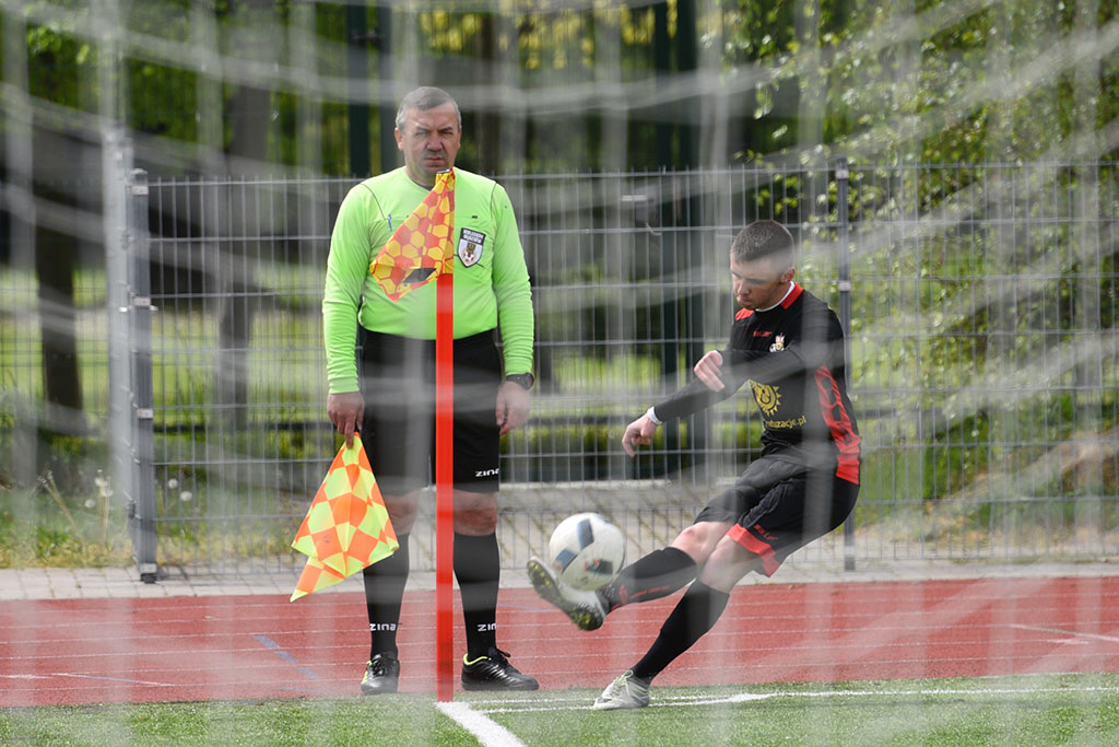 Okręgówka: KS Legnickie Pole - Iskra Kochlice 5:2 (4:0)