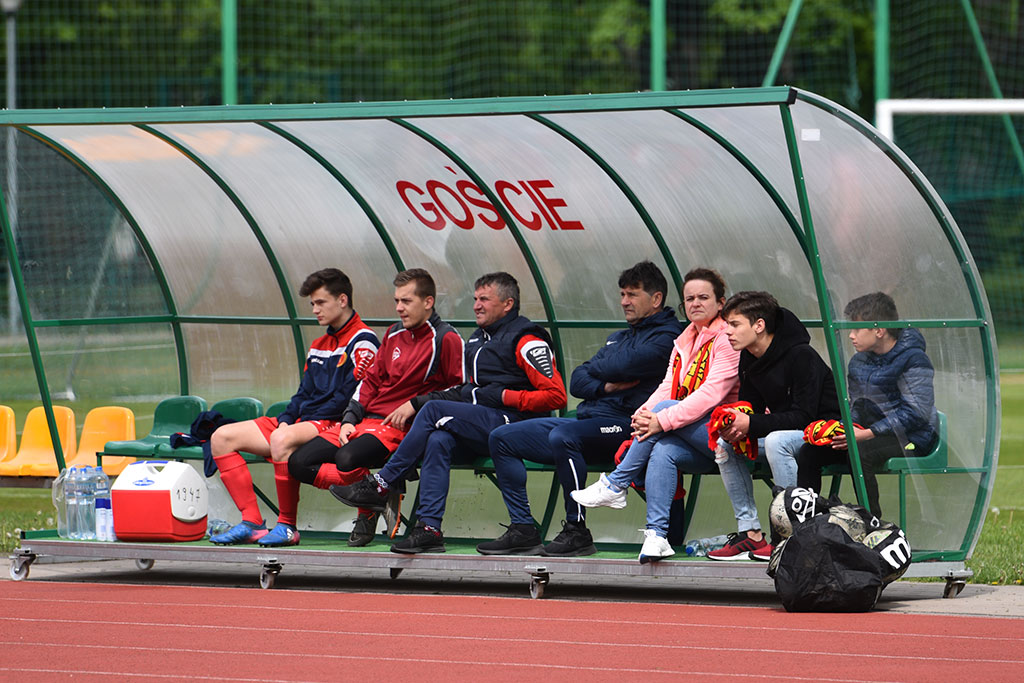 Okręgówka: KS Legnickie Pole - Iskra Kochlice 5:2 (4:0)