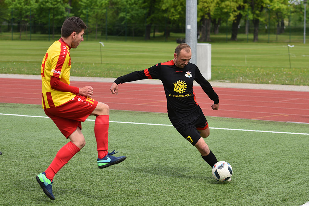 Okręgówka: KS Legnickie Pole - Iskra Kochlice 5:2 (4:0)