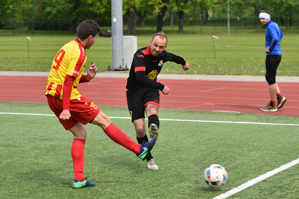 Okręgówka: KS Legnickie Pole - Iskra Kochlice 5:2 (4:0)