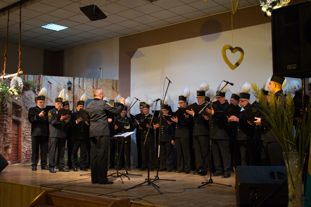 Koncert chórów w Prochowicach na święto Konstytucji 3 maja