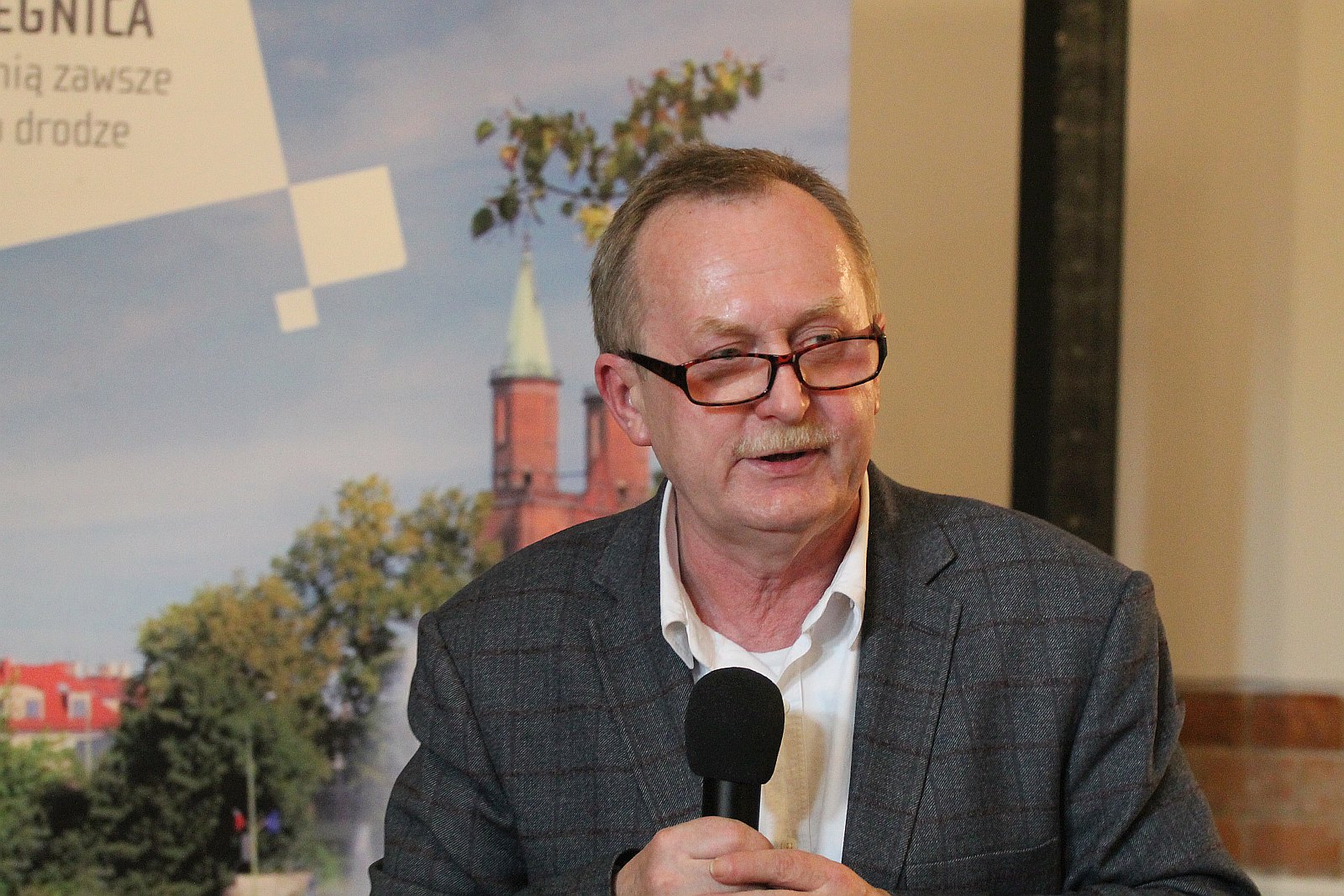 „Cz z łzy”. Promocja tomiku poezji Tadeusza Stupnickiego

