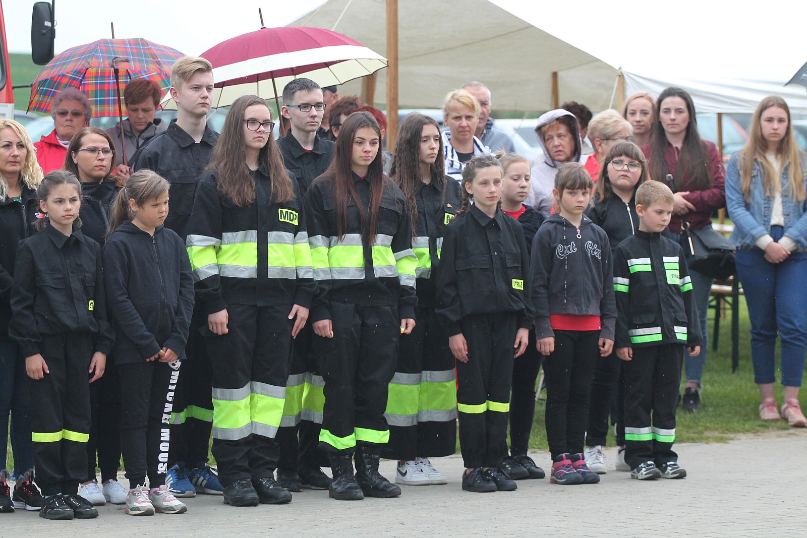 Uroczystość odsłonięcia tablicy poświęconej bohaterom