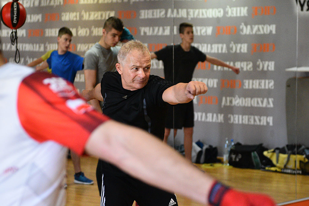 Trening sekcji bokserskiej w Centrum Fitness Piekary