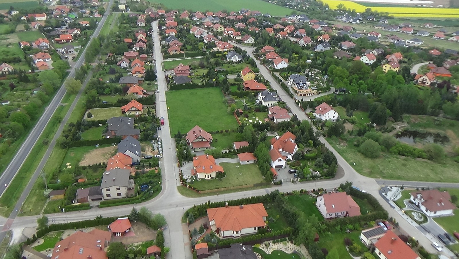 Ziemnice z lotu ptaka. Zobacz jak wyglądają na wiosnę