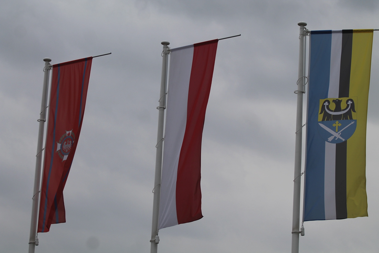 Uroczystość odsłonięcia tablicy poświęconej bohaterom
