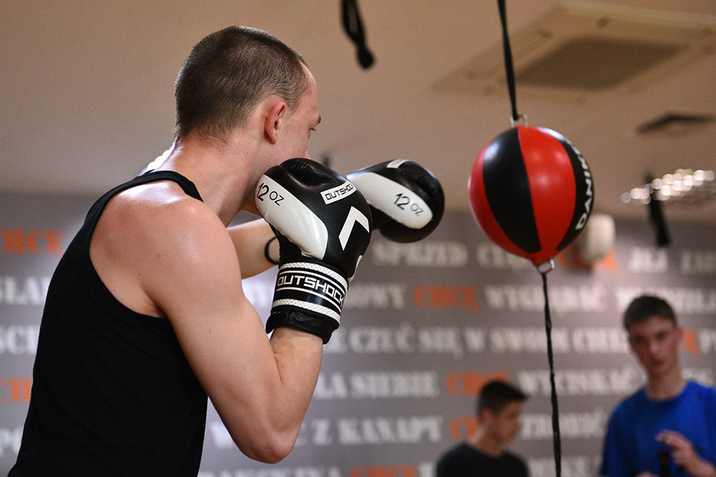 Trening sekcji bokserskiej w Centrum Fitness Piekary