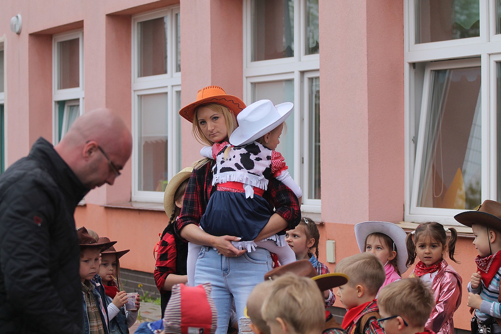 Festyn Rodzinny w stylu westernowym w legnickim przedszkolu