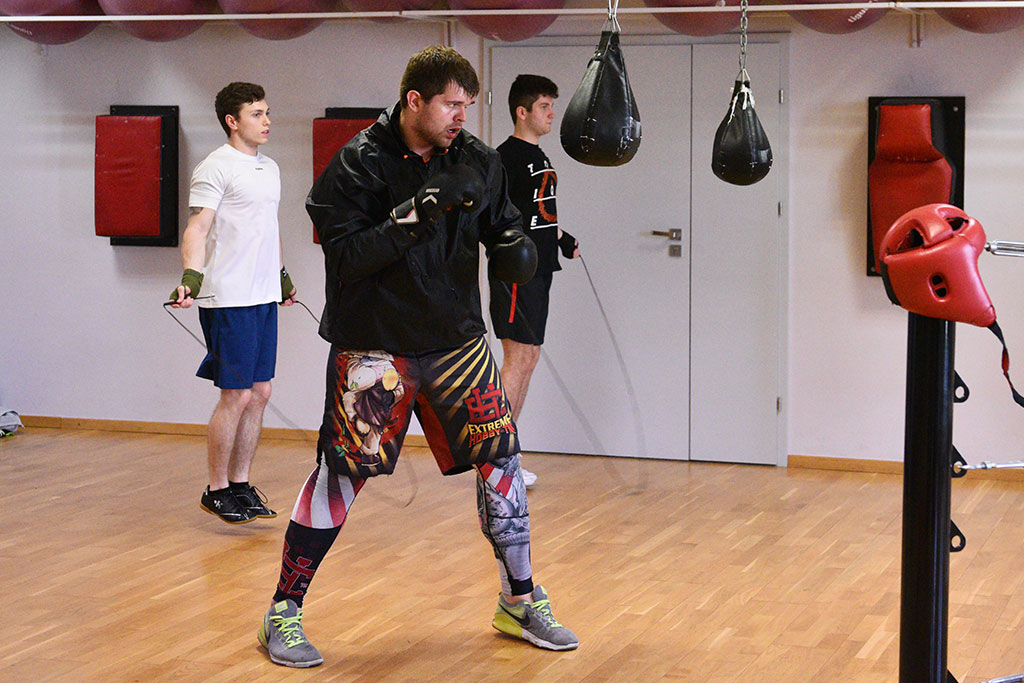 Trening sekcji bokserskiej w Centrum Fitness Piekary