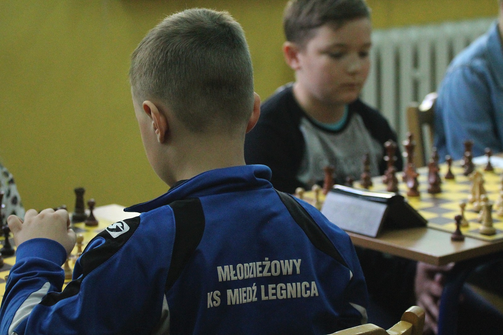 Antoni Komendecki zwycięża w 8. turnieju DMGP	